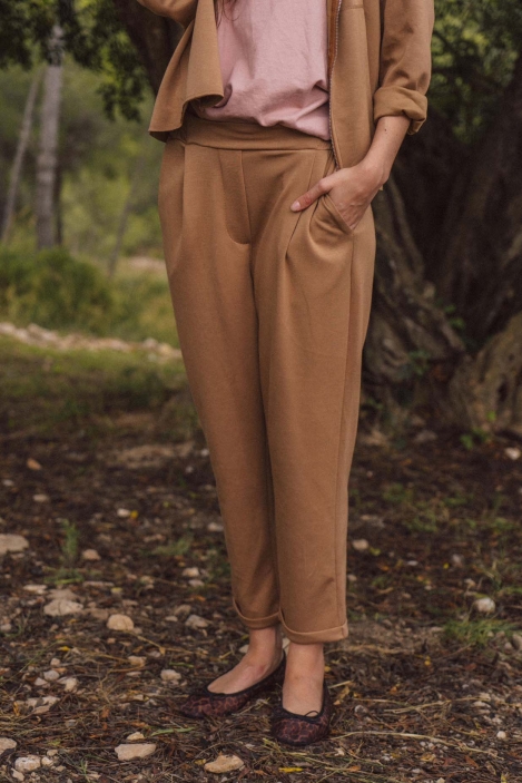 emi03957-pantalon-jersey-maribel-l2126-camel-.jpg